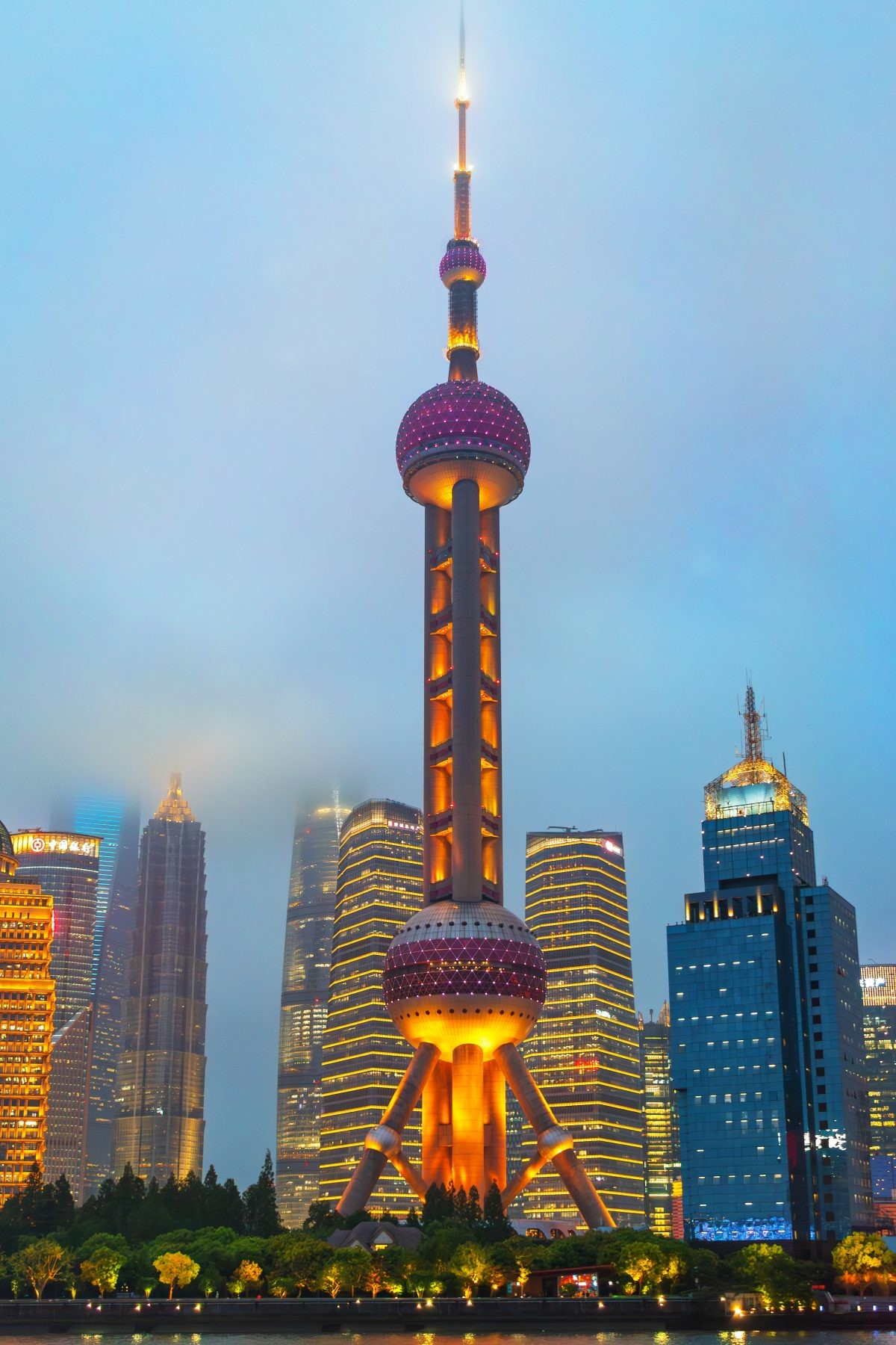 동방명주 탑. / Stargrass-shutterstock.com