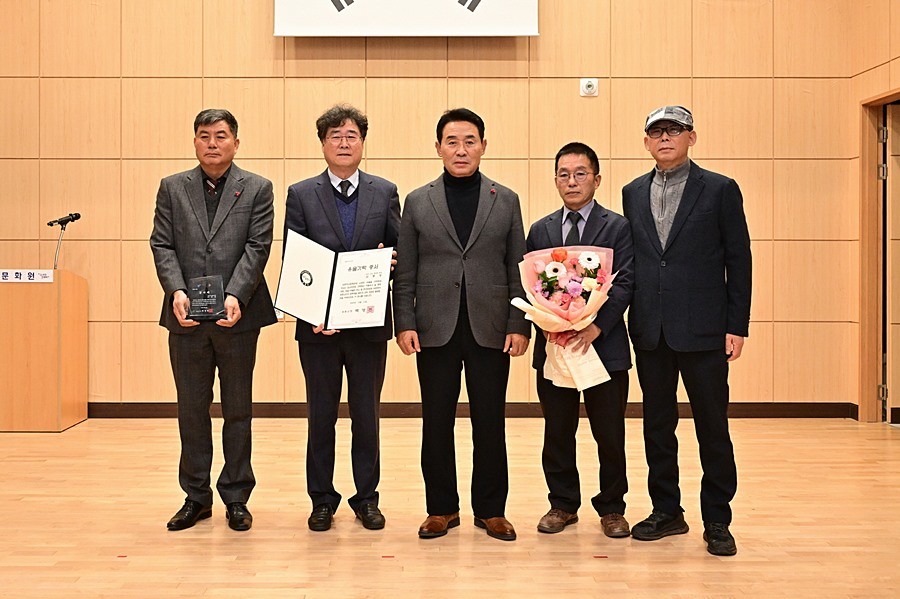 백영현 포천시장(가운데)