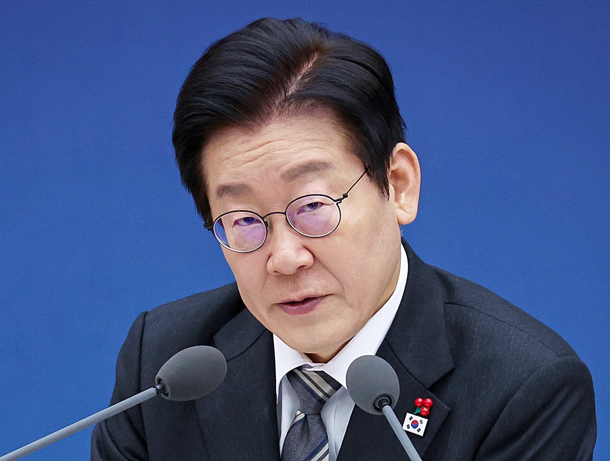 이재명 대통령이 12일 세종시 정부세종컨벤션센터에서 열린 과학기술정보통신부 업무보고에서 발언하고 있다. / 연합뉴스