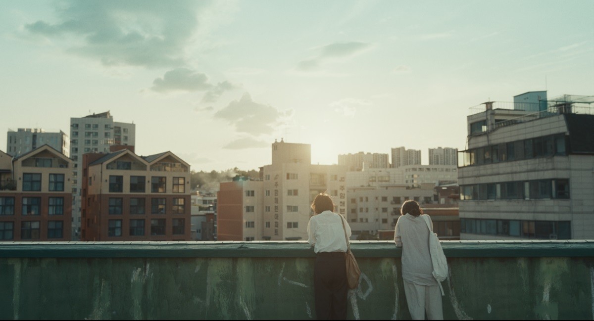 '다른 것으로 알려질 뿐이지' / 영화로운형제