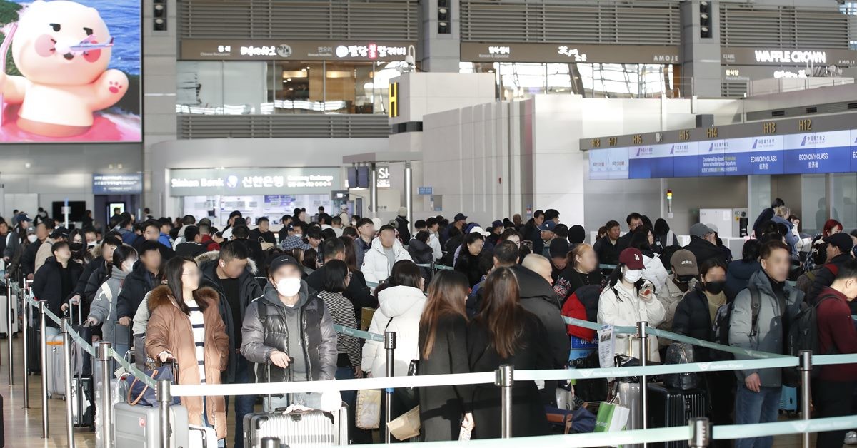 공항 여행객 인파, 기사와 무관 / 뉴스1