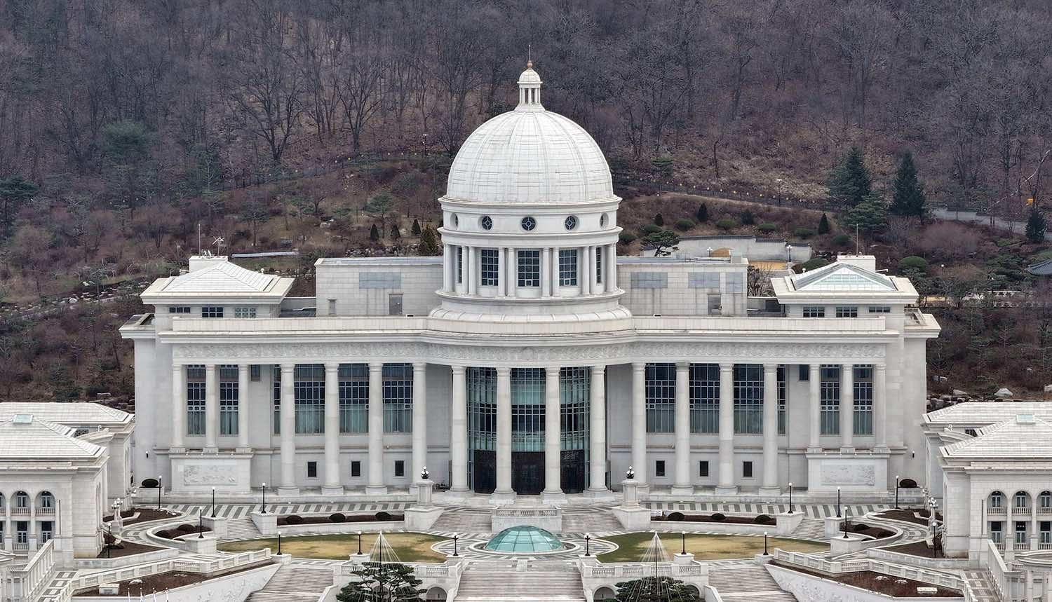 경기 가평군 설악면에 위치한 통일교 천정궁. / 뉴스1