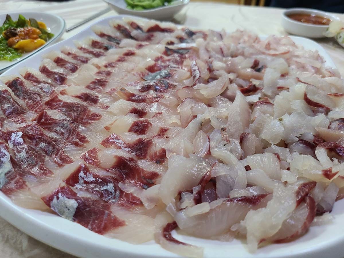 숭어회 / 연합뉴스