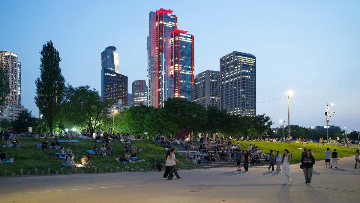 여의도 한강공원. / Travers Lewis-shutterstock.com