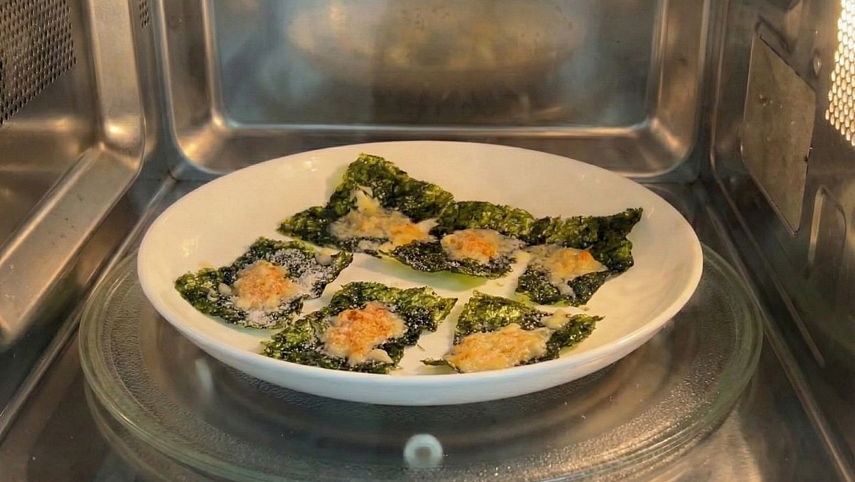 전자레인지로 만드는 김 치즈 스낵