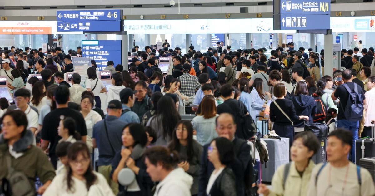 인천공항 인파. 기사와는 무관. / 연합뉴스