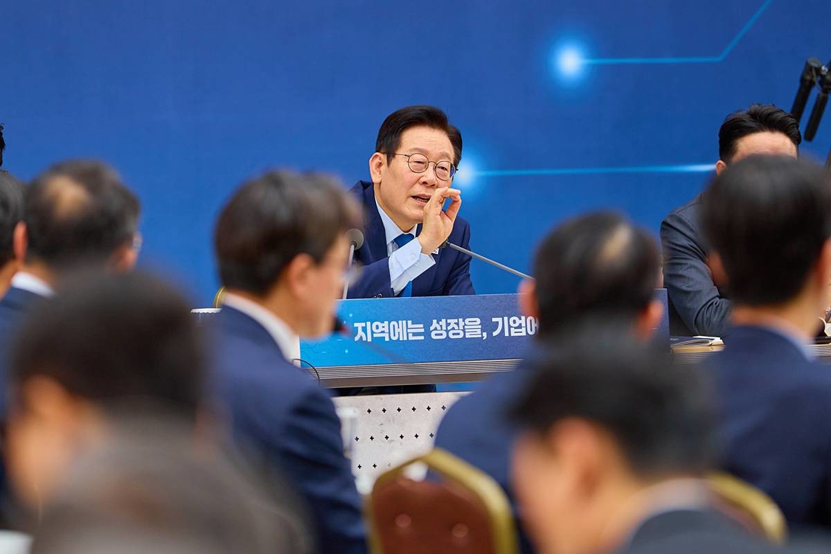 업무보고 발언하는 이재명 대통령 / 대통령실 제공, 뉴스1