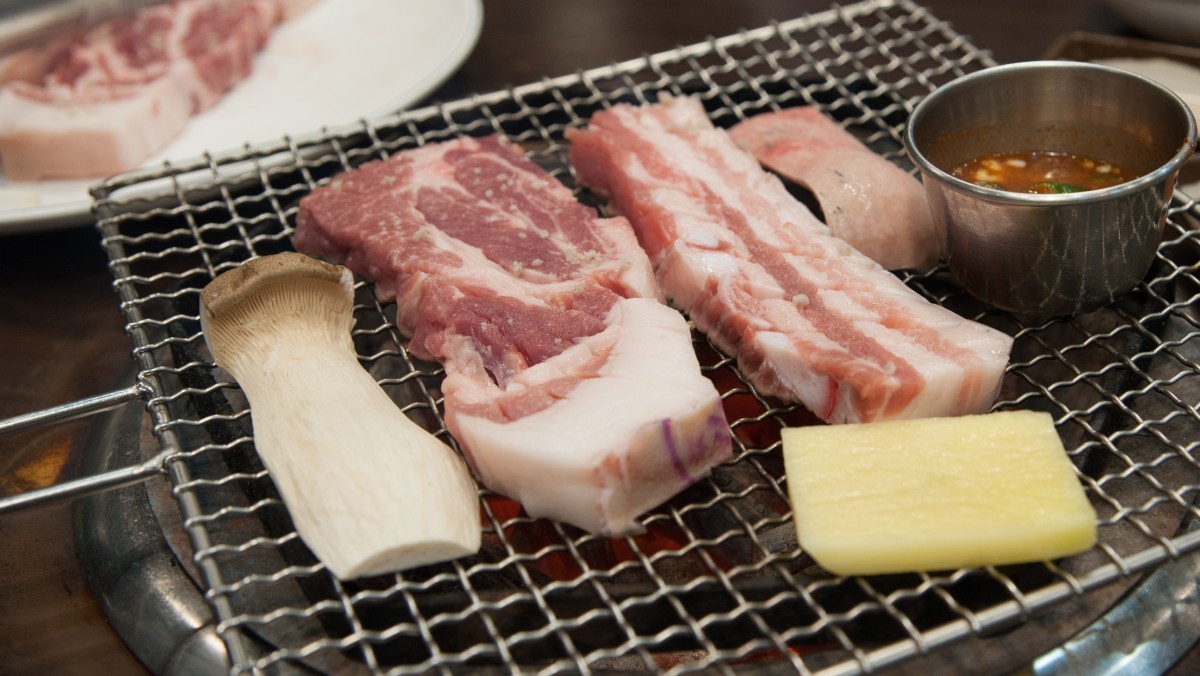 제주도에서 먹는 고기. 자료사진. 기사 속 내용과 직접적인 연관은 없음을 밝힙니다. / the_Dave-shutterstock.com