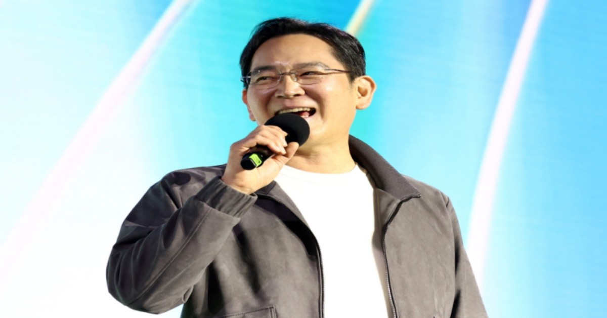 미소 짓는 이재용 삼성전자 회장 / 뉴스1