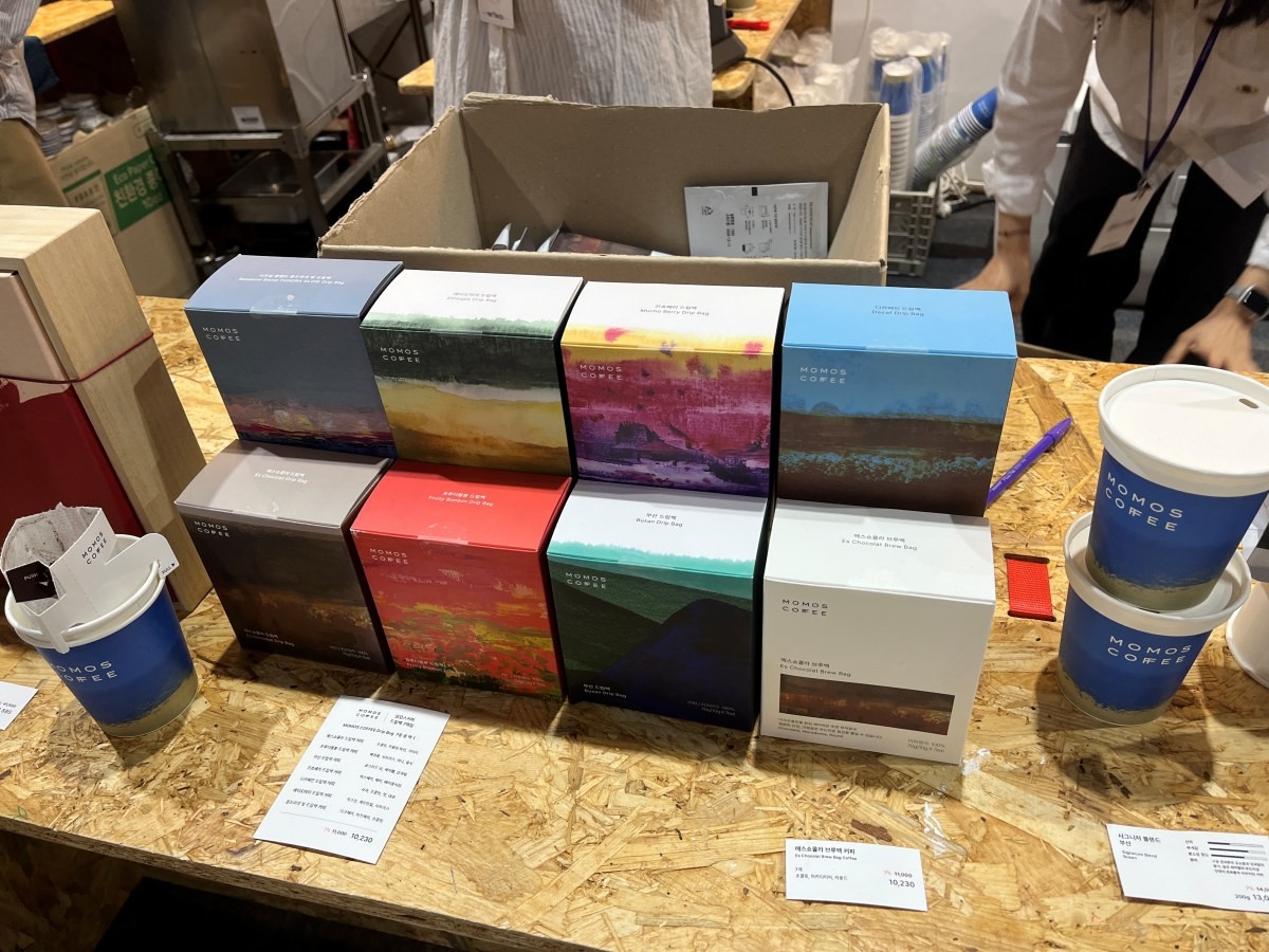 모모스 커피 부스 / 위키트리