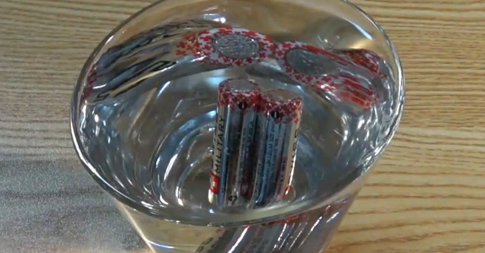 유튜브 '유즐Youzle'