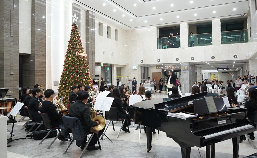 포항성모병원 연말 성탄 음악회  모습 / 이하 포항성모병원 제공