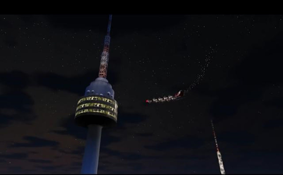 남산타워를 지나가는 산타클로스 /     북미항공우주방위사령부(NORAD)