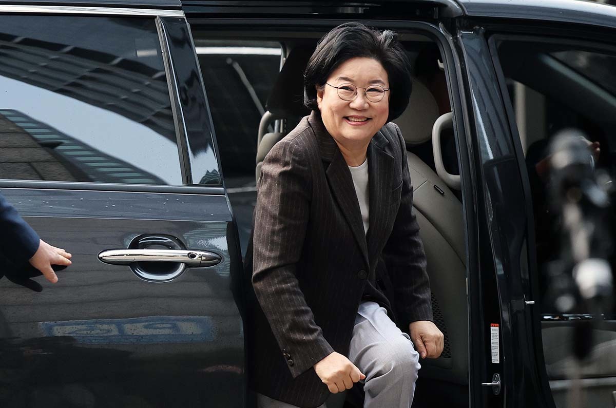 초대 기획예산처 장관 후보자로 지명된 이혜훈 전 국민의힘 의원이 29일 오전 서울 중구 예금보험공사에 마련된 인사청문회 준비 사무실로 첫 출근하고 있다. / 뉴스1