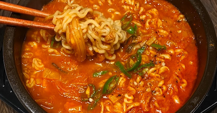 유튜브 '자취요리신 simple cooking'