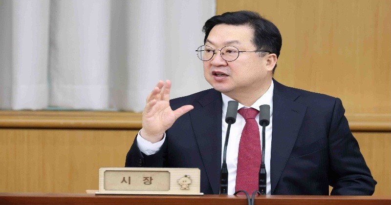 29일 주간업무회의를 주재하고 있는 이장우 대전시장. / 사진=대전시