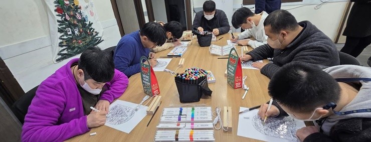 이번 재능기부에는 장산직업재활센터 이용자 16명이 참여했다.