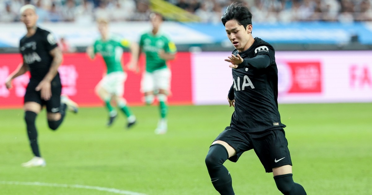 잉글랜드 챔피언십(2부리그)에서 활약 중인 양민혁(19·포츠머스)이 극적인 결승골로 팀을 구했다. / 연합뉴스