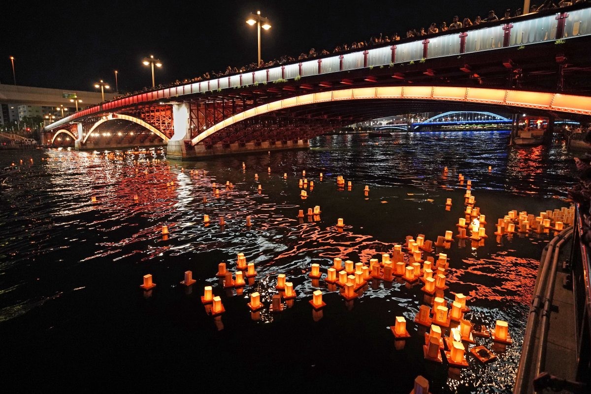 기사 내용 이해를 돕기 위한 축제 사진 / Zorrillocojo-Shutterstock.com