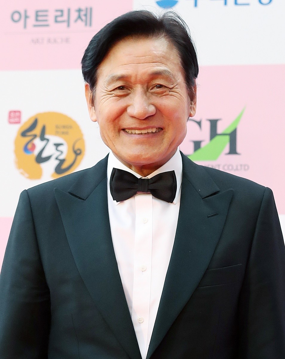 국민배우로 활약한 안성기 / 뉴스1