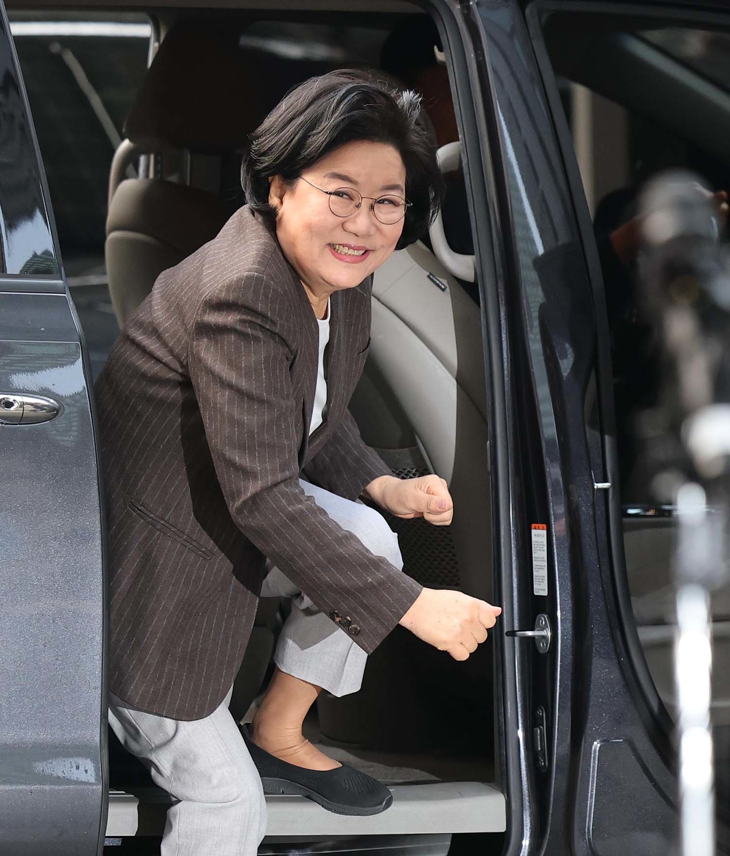 초대 기획예산처 장관 후보자로 지명된 이혜훈 전 국민의힘 의원이 2025년 12월 29일 오전 서울 중구 예금보험공사에 마련된 인사청문회 준비 사무실로 첫 출근하고 있다. / 뉴스1