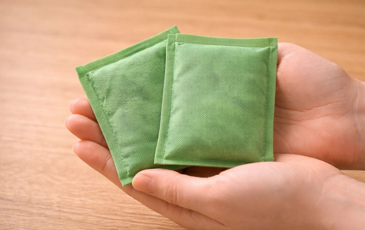 겨울철 필수품 핫팩. 기사 이해를 돕기 위해 AI를 활용해 제작한 자료 사진입니다. 실제 모습과 다소 차이가 있을 수 있습니다.