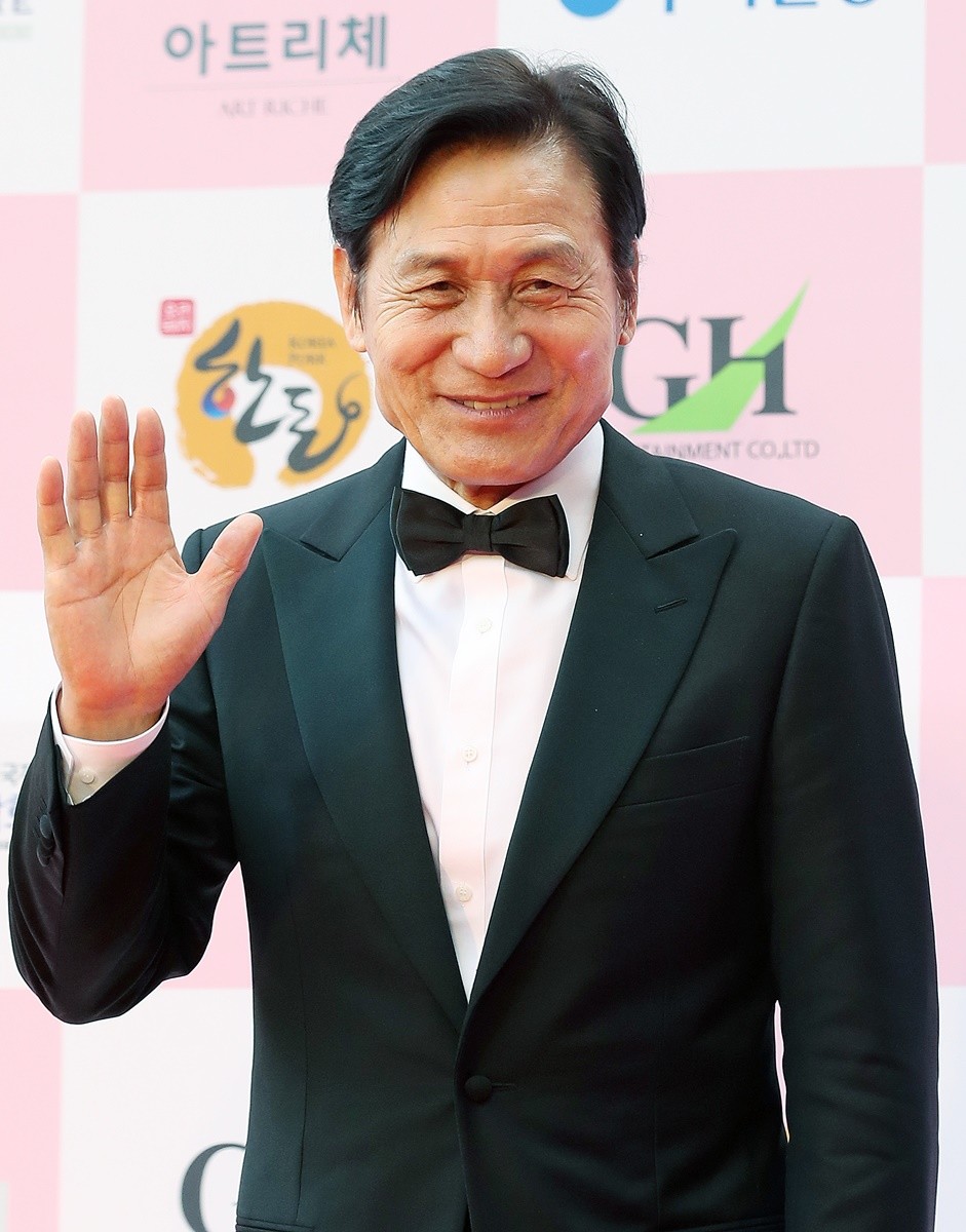 국민배우로 활약한 안성기 / 뉴스1