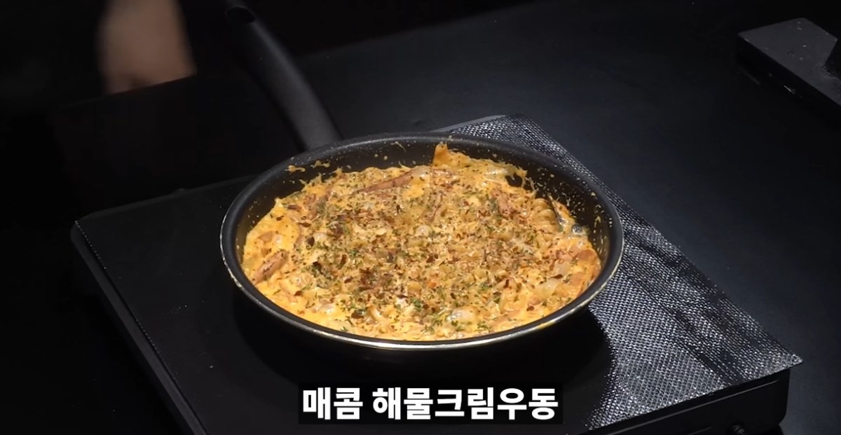 완성된 스팸 요리 / 유튜브 '1분요리 뚝딱이형'