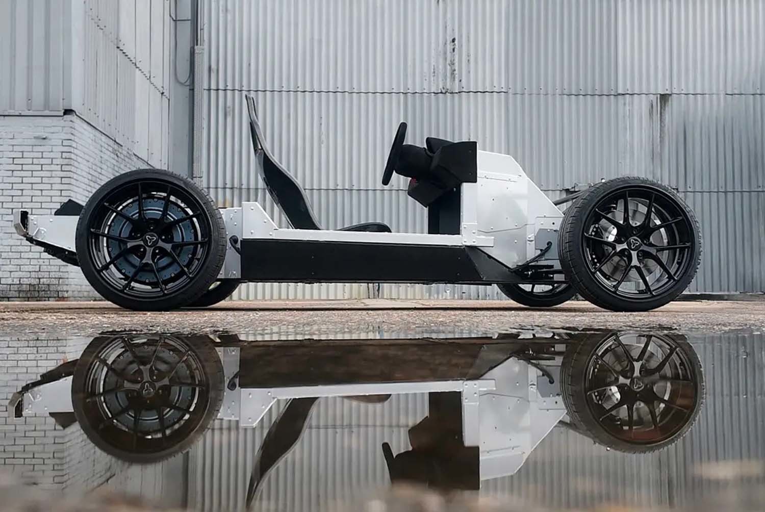 핀란드 배터리 스타트업 도넛 랩이    세계 최초로 양산형 전고체 배터리 출시를 선언했다. / 도넛 랩