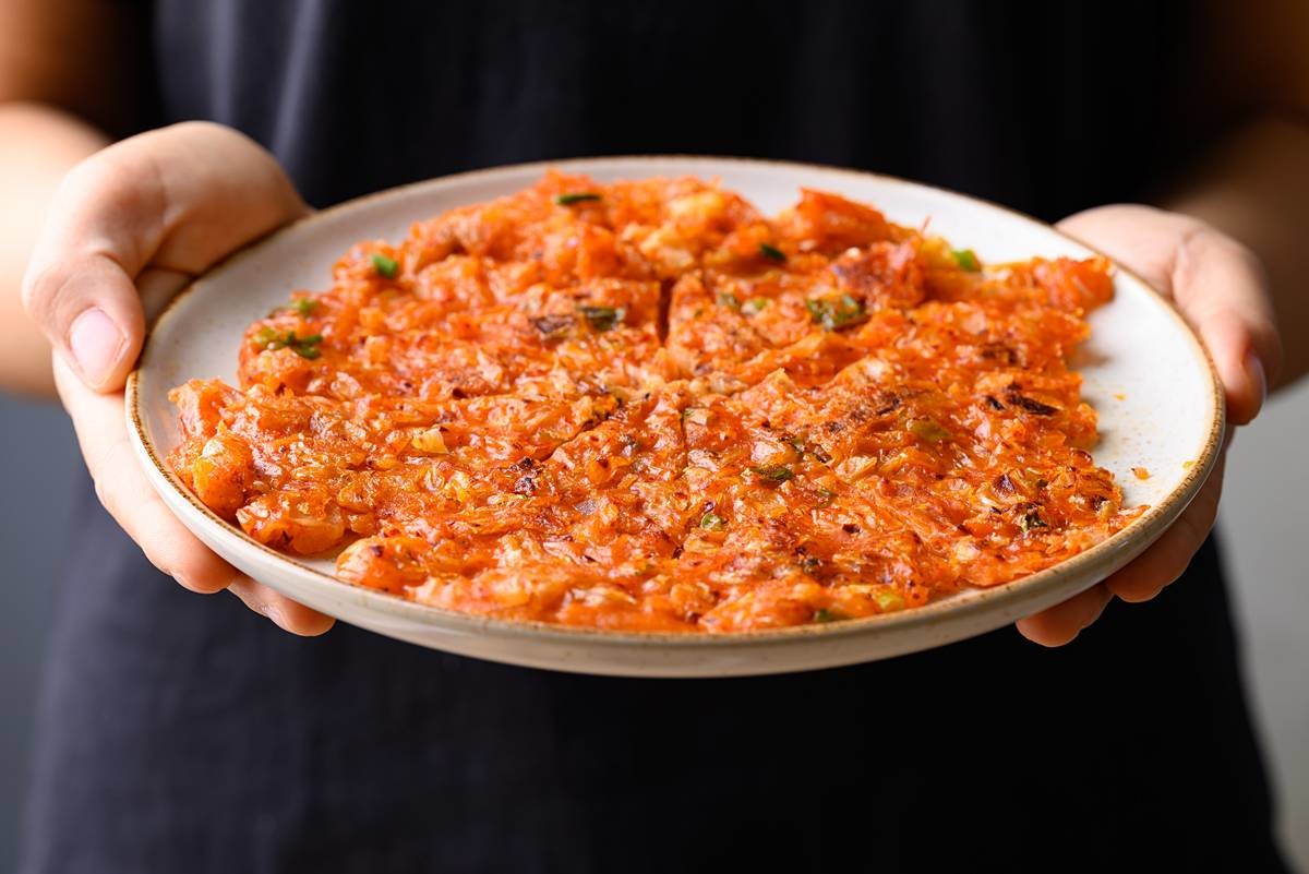 겨울 국민 간식 김치전 / Nungning20-Shutterstock.com