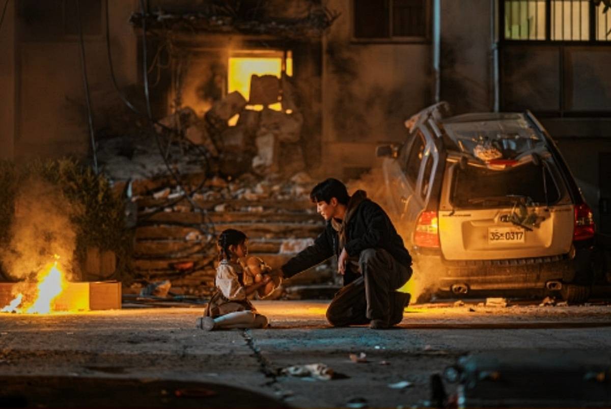 미공개 스틸 공개한 '캐셔로' / 넷플릭스 코리아