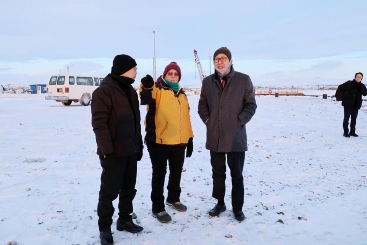 박형준 부산시장(오른쪽), 놈 항만 방문 / 부산시 제공