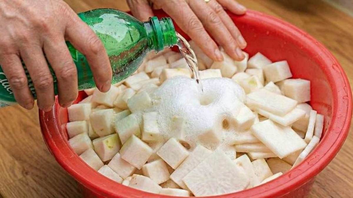 '사이다와 무로 만드는 동치미?!' 기사 내용 토대로 AI툴 활용해 제작한 자료사진.