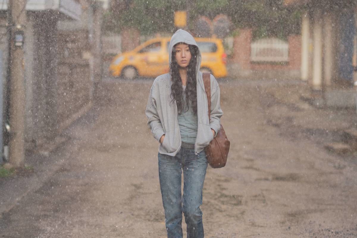 할리우드 대작들 꺾은 '만약에 우리' / ㈜쇼박스