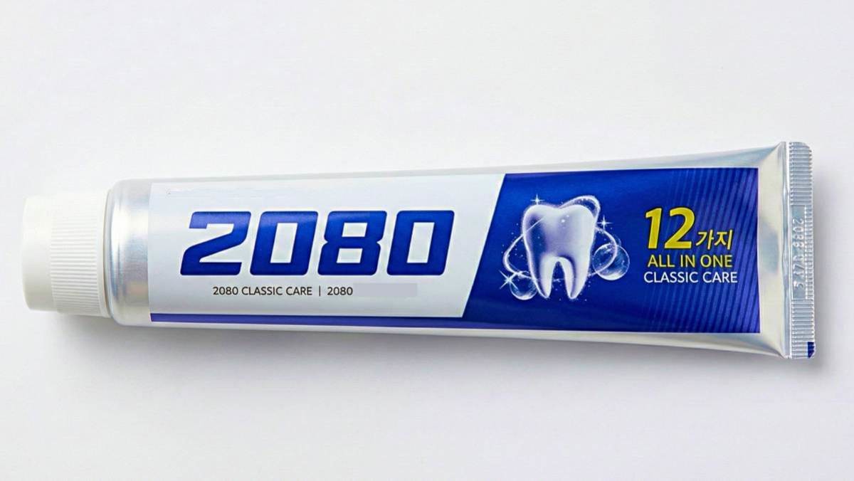 회수 대상에 속하는 '2080 클래식케어 치약' 관련 자료사진. 기사 내용 토대로 AI툴 활용해 제작한 이미지.