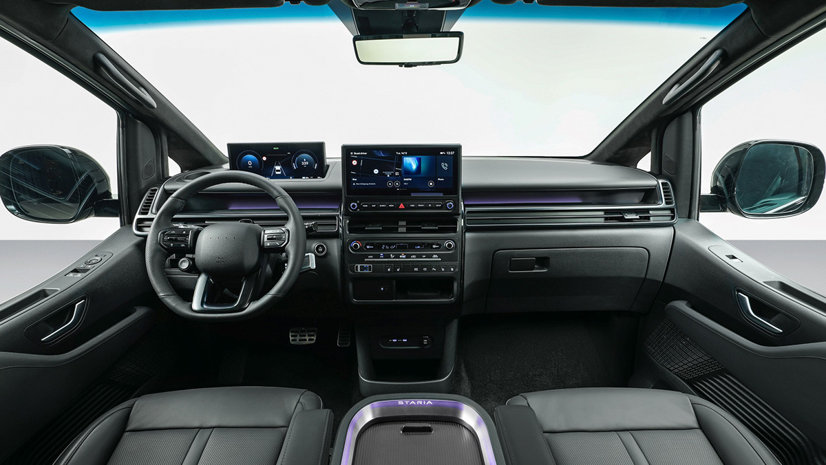 더 뉴 스타리아 EV의 실내. / 현대자동차
