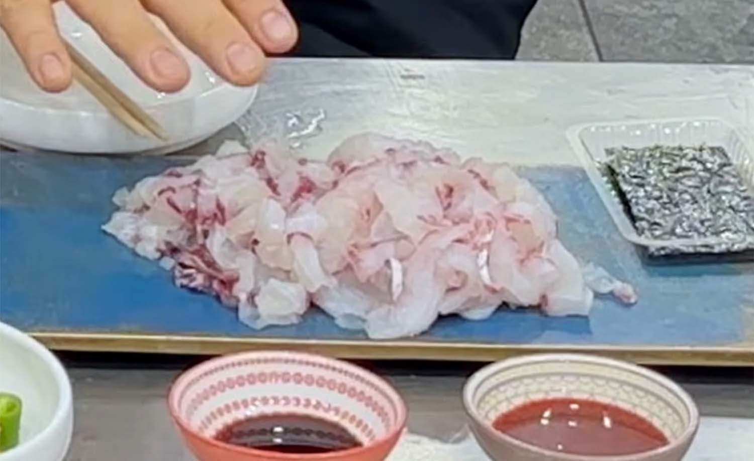 숭어회 ／ ‘입질의추억’ 유튜브 채널