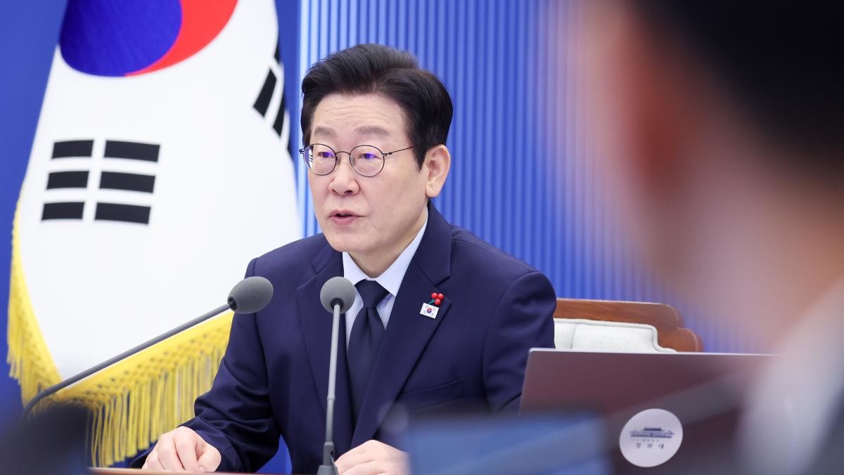 이재명 대통령이 지난 8일 청와대에서 열린 수석보좌관회의에서 발언하고 있다. / 뉴스1