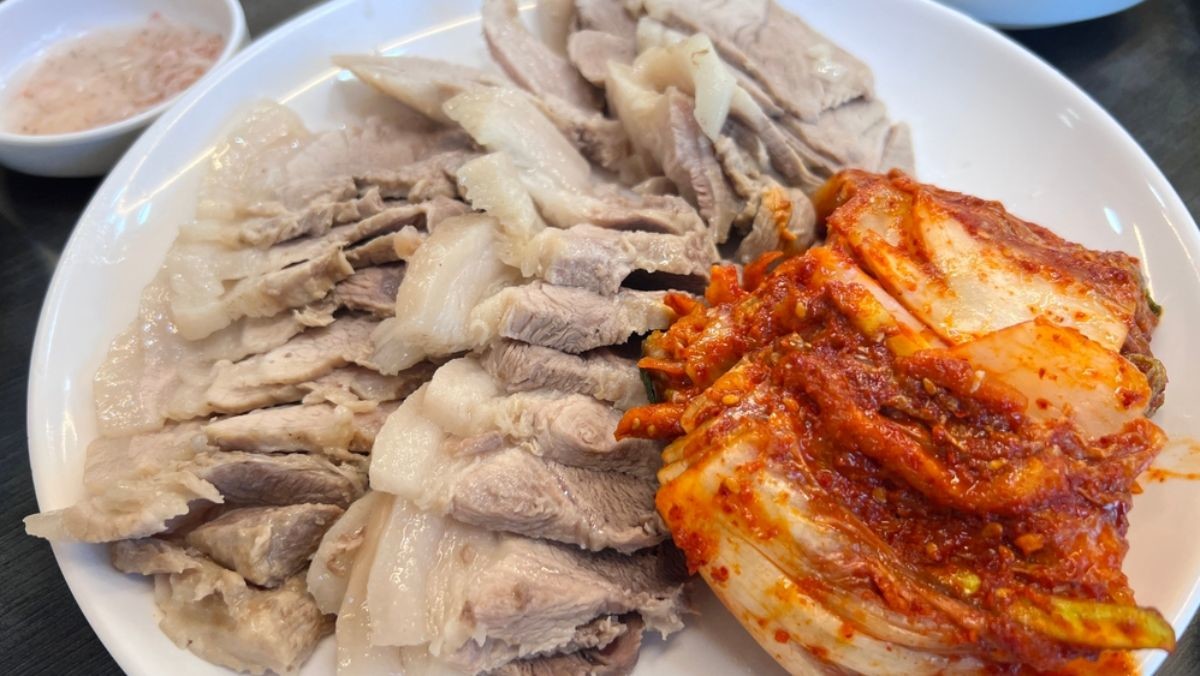 수육 자료사진 / hyom-shutterstock.com