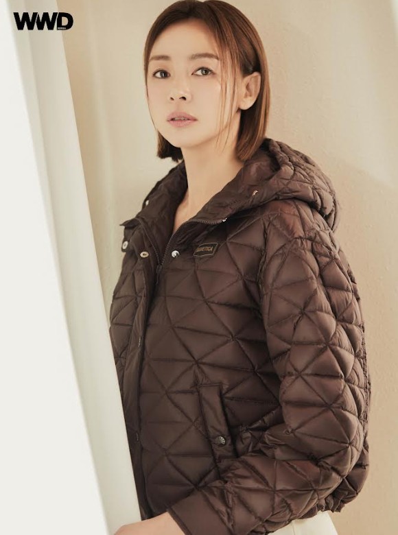 듀베티카 야노시호 화보. / WWD 매거진 제공