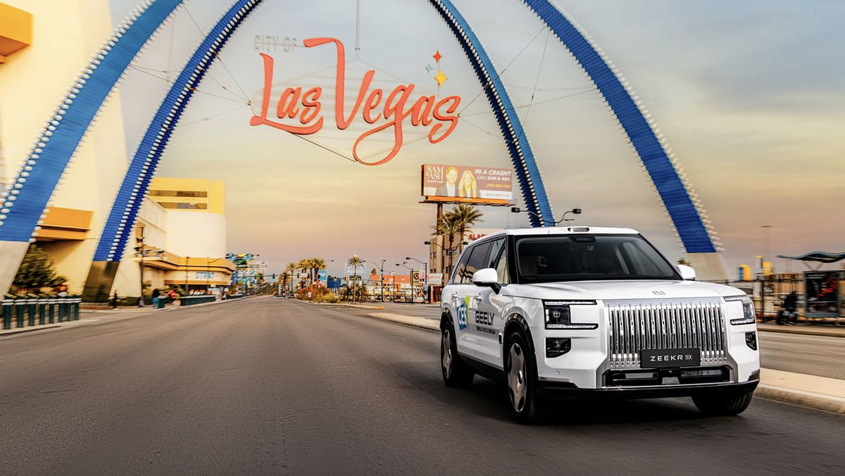 라스베이커스를 주행 중인 지커 9X. / 지커