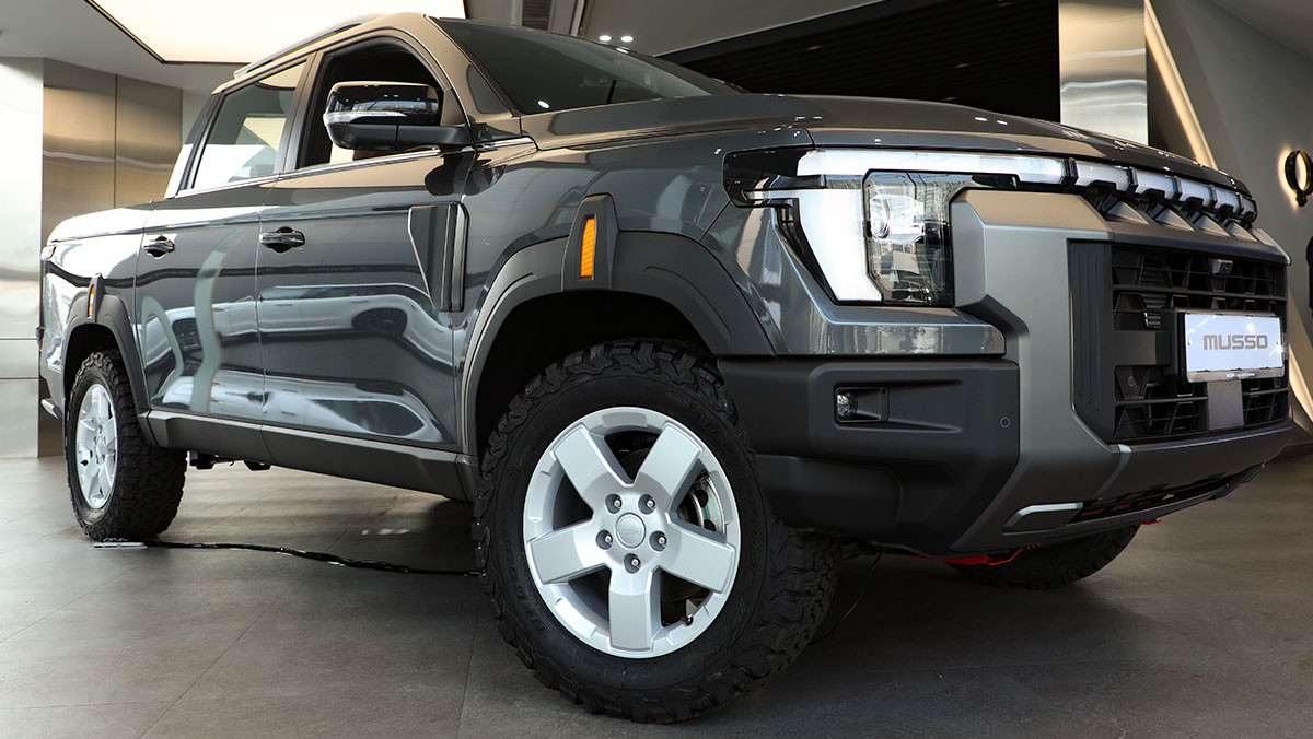 KGM도 인수 직후인 2023년부터 3년 연속 흑자 달성 중이다. 사진은 KGM의 신차 무쏘. / 권혁재 PD