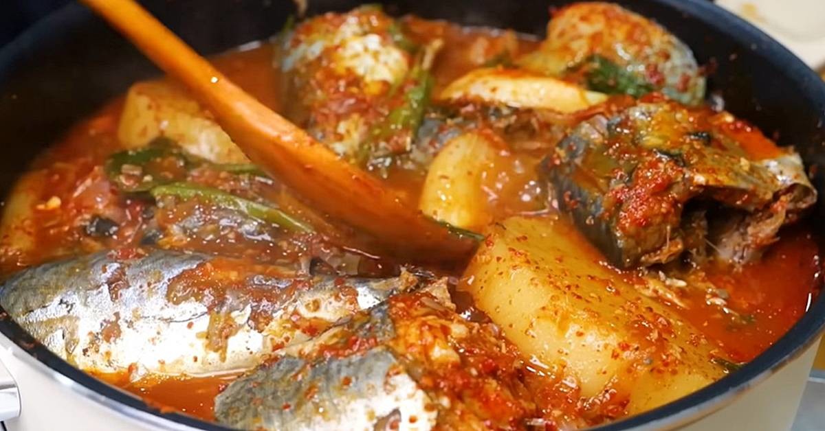 겨울 밥도둑, 고등어 무조림 /   유튜브 '김대석 셰프TV'