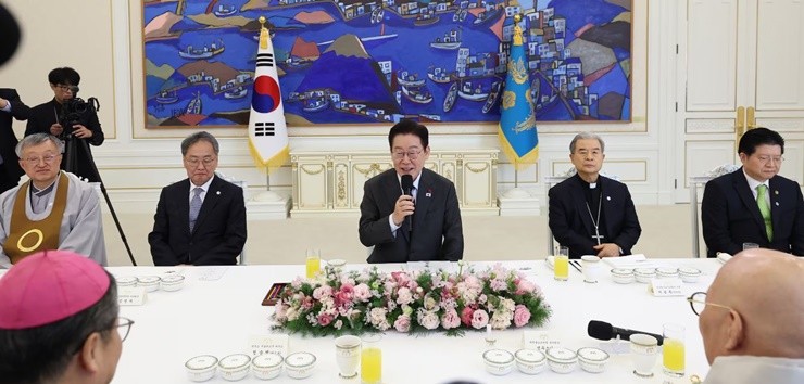 국내 주요 종단 지도자들이 국가와 시민 사회에 심각한 피해를 끼치는 종교 단체에 대해 해산과 자산 환수 등 강력한 공적 대응이 필요하다는 입장을 정부에 전달했다. / 사진제공=뉴스1