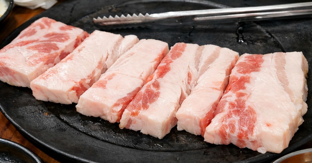 기사 내용을 바탕으로 한 AI 단순 자료 이미지