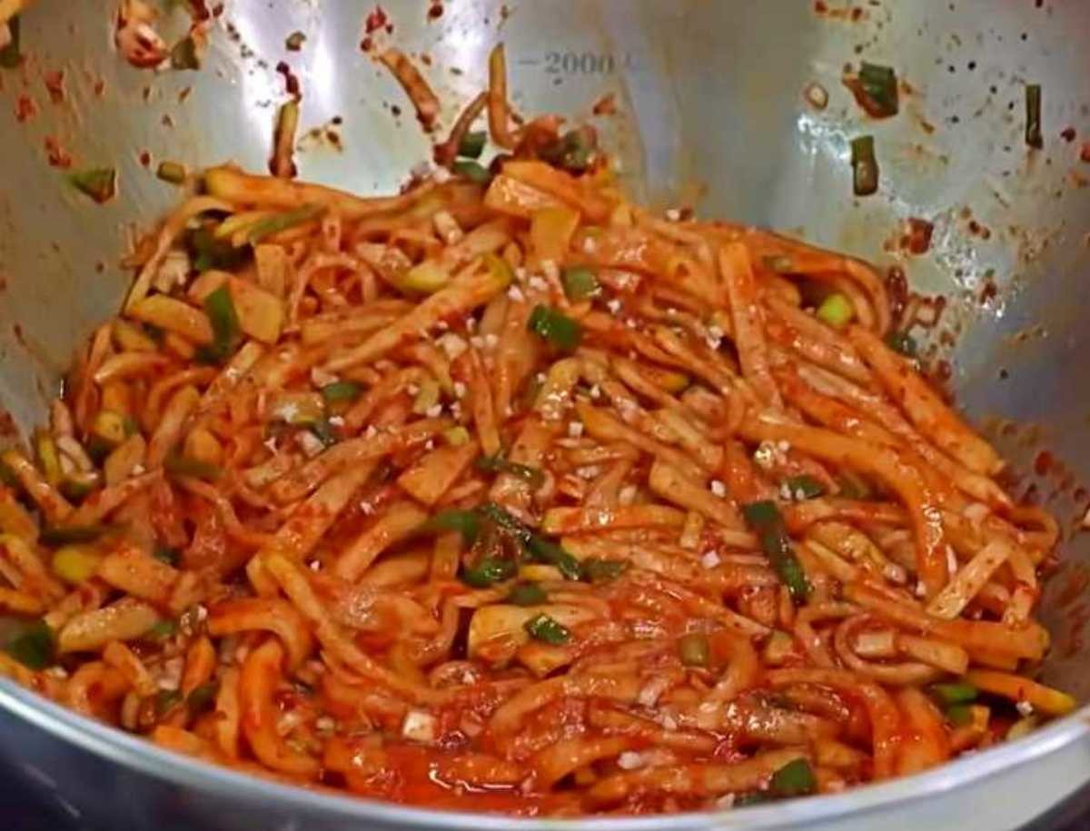 완성된 '54321 무생채'. / 유튜브 'KBS Entertain'