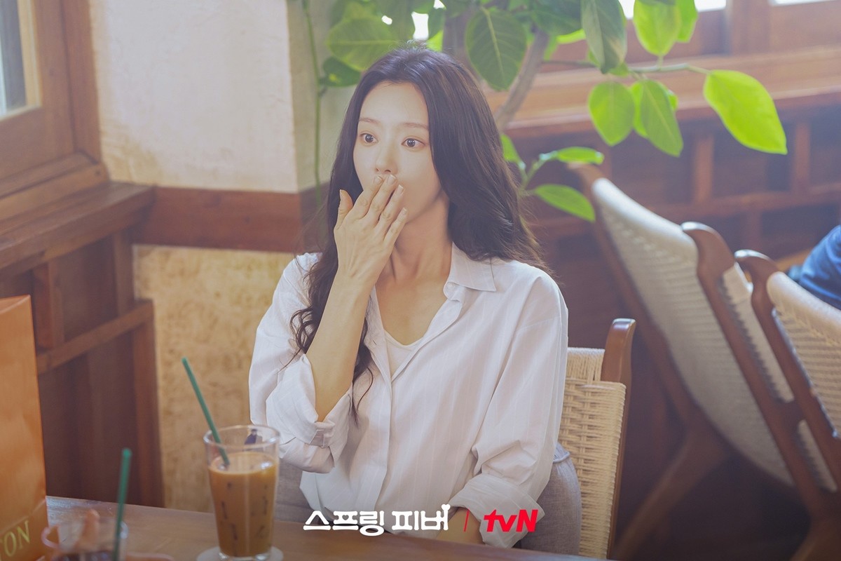 드라마 '스프링 피버' 주연 배우 이주빈 / tvN