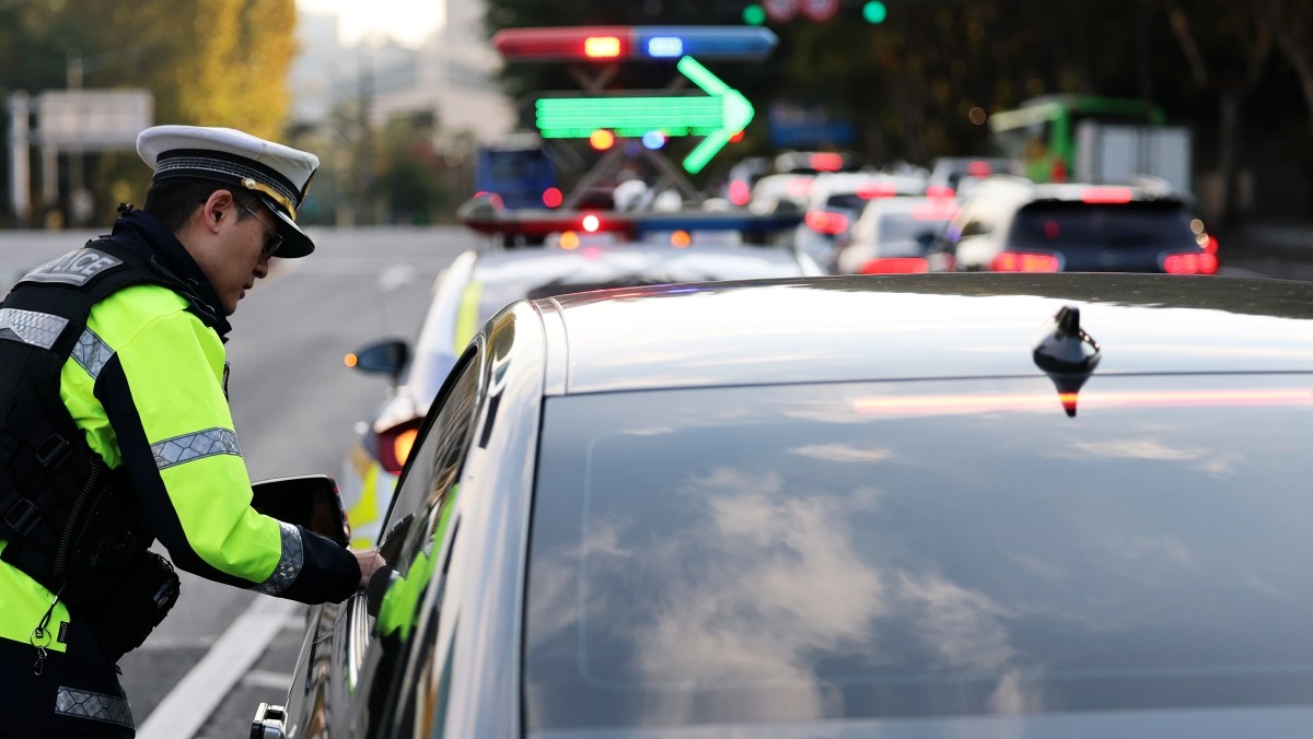 경찰 단속. 기사의 이해를 돕기 위한 사진 / 뉴스1