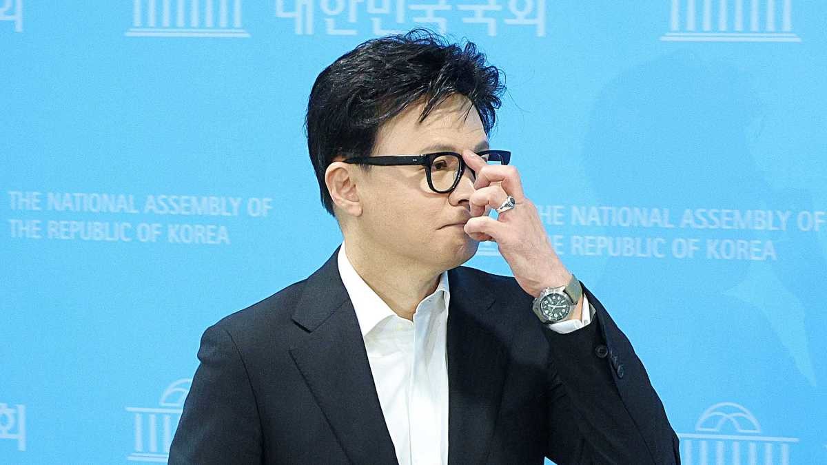 한동훈 전 국민의힘 대표가 14일 서울 여의도 국회 소통관에서 당 윤리위원회 제명 결정과 관련해 입장을 밝히고 있다. / 뉴스1