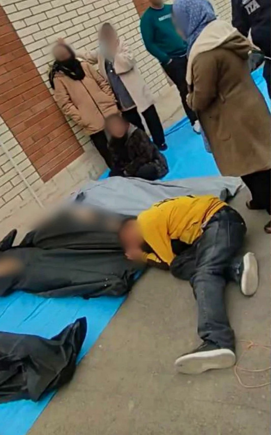 이란인권센터가 공식적으로 배포한 보도자료에 실린 이란 시위대 관련 참혹한 현장 사진. / 란 인권센터(CHRI)